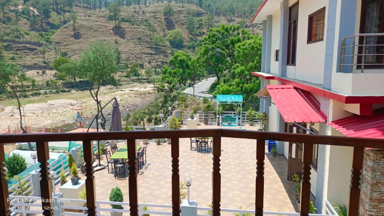 Shivalik River Retreat Almora Buitenkant foto